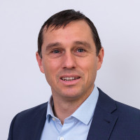 Porträtfoto von Simon Ammer